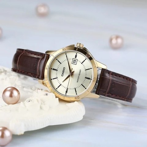 ZEGAREK DAMSKI CASIO LTP-V004GL-9A (zd569d) + BOX ZEGAREK DAMSKI CASIO LTP-V004GL-9A (zd569d) + BOX