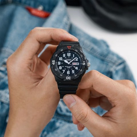 ZEGAREK MĘSKI CASIO MRW-200H-1B (zd147a) + BOX ZEGAREK MĘSKI CASIO MRW-200H-1B (zd147a) + BOX