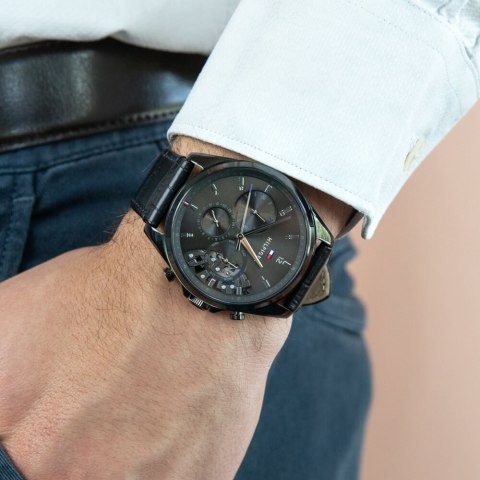 ZEGAREK MĘSKI TOMMY HILFIGER 1710452 BAKER (zf043c) ZEGAREK MĘSKI TOMMY HILFIGER 1710452 BAKER (zf043c)