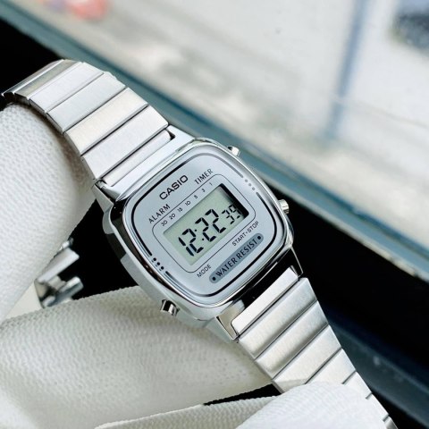 ZEGAREK DAMSKI CASIO VINTAGE LA670WA-7D (zd597a) + BOX ZEGAREK DAMSKI CASIO VINTAGE LA670WA-7D (zd597a) + BOX