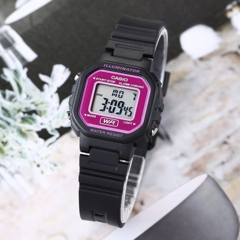 ZEGAREK DZIECIĘCY CASIO LA-20WH-4ADF + BOX ZEGAREK DZIECIĘCY CASIO LA-20WH-4ADF + BOX