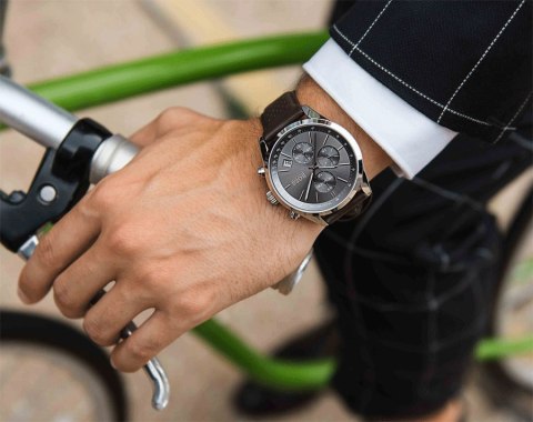 ZEGAREK MĘSKI HUGO BOSS 1513476 - GRAND PRIX (zh003c) + BOX ZEGAREK MĘSKI HUGO BOSS 1513476 - GRAND PRIX (zh003c) + BOX