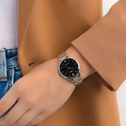 ZEGAREK DAMSKI CASIO LTP-VT01D-1B + BOX ZEGAREK DAMSKI CASIO LTP-VT01D-1B + BOX