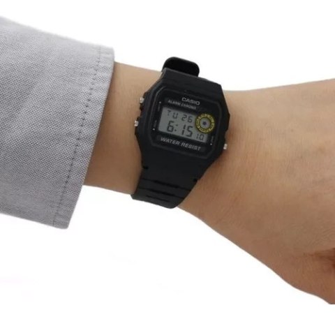 ZEGAREK MĘSKI CASIO F-94WA-8D + BOX ZEGAREK MĘSKI CASIO F-94WA-8D + BOX