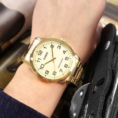 ZEGAREK MĘSKI CASIO MTP-V001G-9B + BOX ZEGAREK MĘSKI CASIO MTP-V001G-9B + BOX