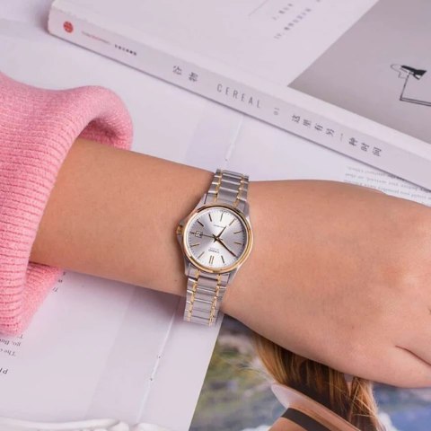 ZEGAREK DAMSKI CASIO LTP-1183G-7A (zd516c) + BOX ZEGAREK DAMSKI CASIO LTP-1183G-7A (zd516c) + BOX