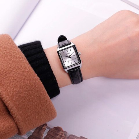ZEGAREK DAMSKI CASIO LTP-V007L-7E1 + BOX (zd639c) ZEGAREK DAMSKI CASIO LTP-V007L-7E1 + BOX (zd639c)