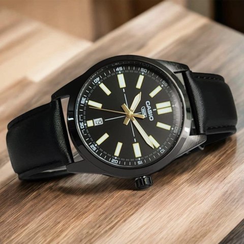 ZEGAREK MĘSKI CASIO MTP-VD02BL-1E + BOX ZEGAREK MĘSKI CASIO MTP-VD02BL-1E + BOX