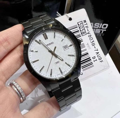 ZEGAREK MĘSKI CASIO MTP-VD03B-7A + BOX ZEGAREK MĘSKI CASIO MTP-VD03B-7A + BOX