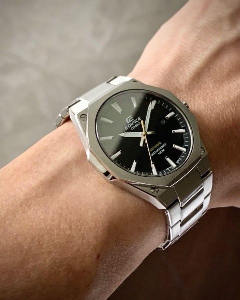 Zegarek Męski Casio EFR-S108D-1A Edifice Classic Sapphire + BOX Zegarek Męski Casio EFR-S108D-1A Edifice Classic Sapphire + BOX