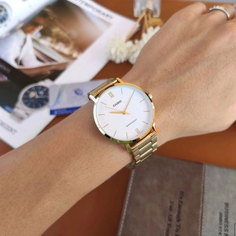 ZEGAREK DAMSKI CASIO LTP-VT01G-7BUDF + BOX ZEGAREK DAMSKI CASIO LTP-VT01G-7BUDF + BOX