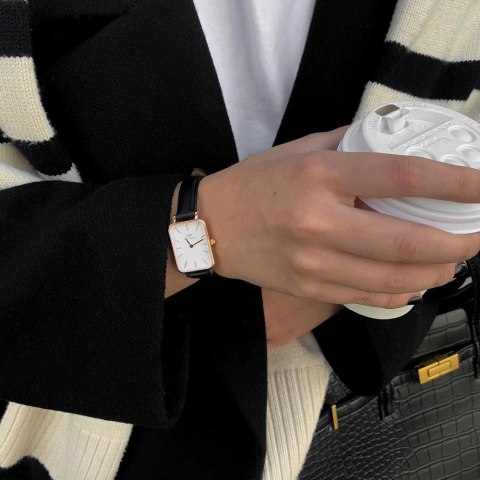 ZEGAREK DAMSKI DANIEL WELLINGTON DW00100434 - Quadro Pressed Sheffield Gold 32mm + BOX ZEGAREK DAMSKI DANIEL WELLINGTON DW00100434 - Quadro Pressed Sheffield Gold 32mm + BOX