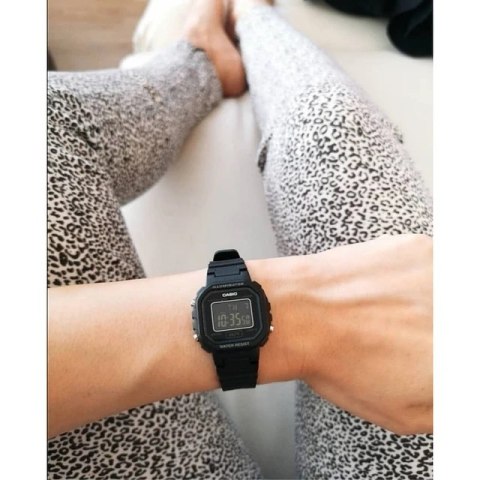 ZEGAREK DZIECIĘCY CASIO LA-20WH-1BDF + BOX ZEGAREK DZIECIĘCY CASIO LA-20WH-1BDF + BOX