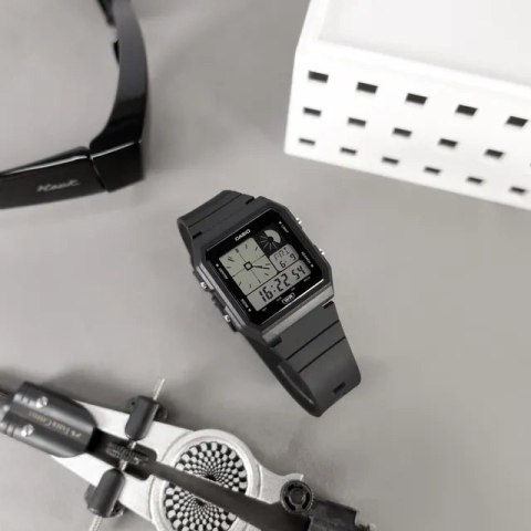 ZEGAREK MĘSKI CASIO Digital LF-20W-1A + BOX ZEGAREK MĘSKI CASIO Digital LF-20W-1A + BOX
