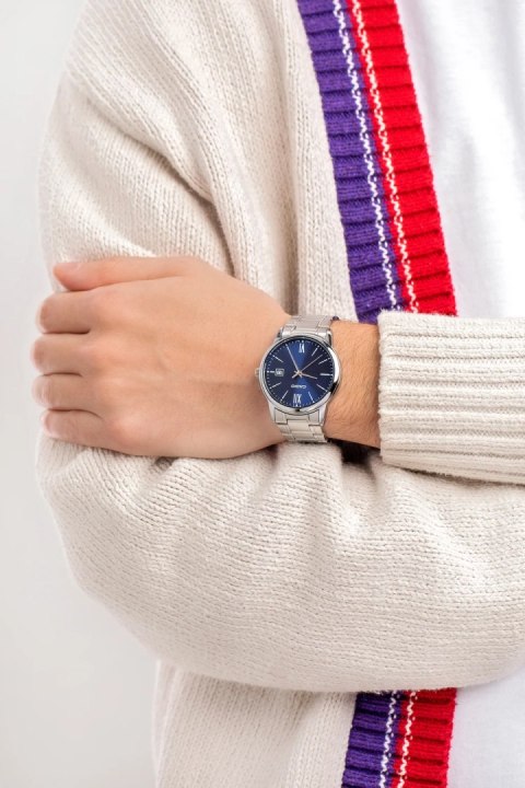 ZEGAREK MĘSKI CASIO MTP-V002D-2B3 + BOX (zd223b) ZEGAREK MĘSKI CASIO MTP-V002D-2B3 + BOX (zd223b)