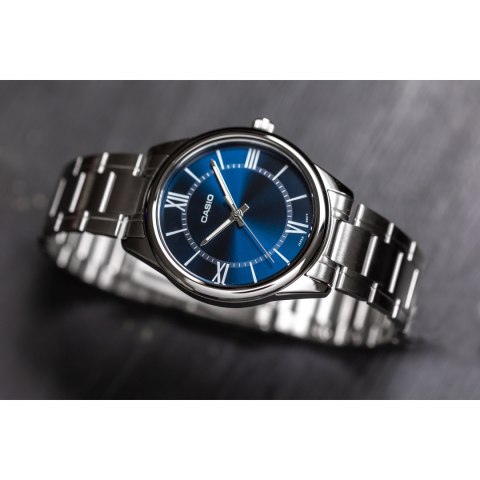 ZEGAREK MĘSKI CASIO MTP-V005D-2B5 + BOX ZEGAREK MĘSKI CASIO MTP-V005D-2B5 + BOX