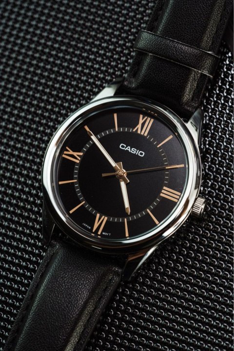 ZEGAREK MĘSKI CASIO MTP-V005L-1B5 + BOX (zd225b) ZEGAREK MĘSKI CASIO MTP-V005L-1B5 + BOX (zd225b)