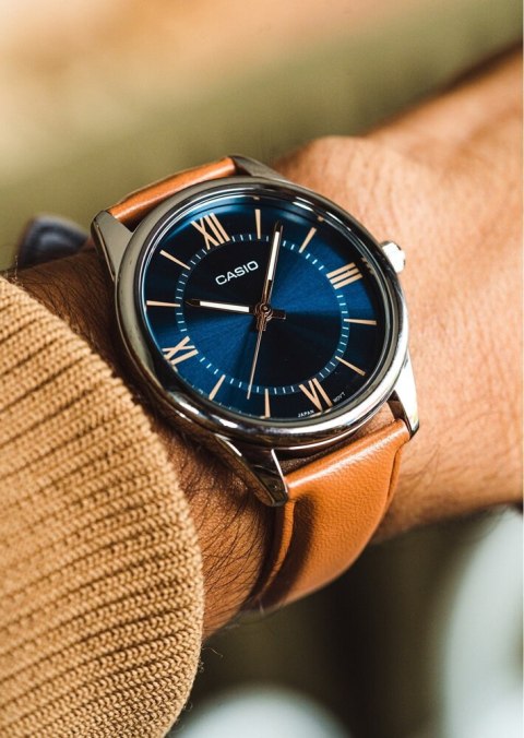 ZEGAREK MĘSKI CASIO MTP-V005L-2B5 + BOX (zd225c) ZEGAREK MĘSKI CASIO MTP-V005L-2B5 + BOX (zd225c)