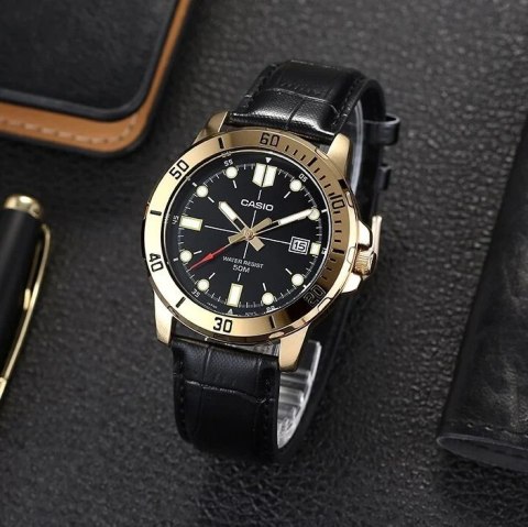 ZEGAREK MĘSKI CASIO MTP-VD01GL-1E + BOX ZEGAREK MĘSKI CASIO MTP-VD01GL-1E + BOX