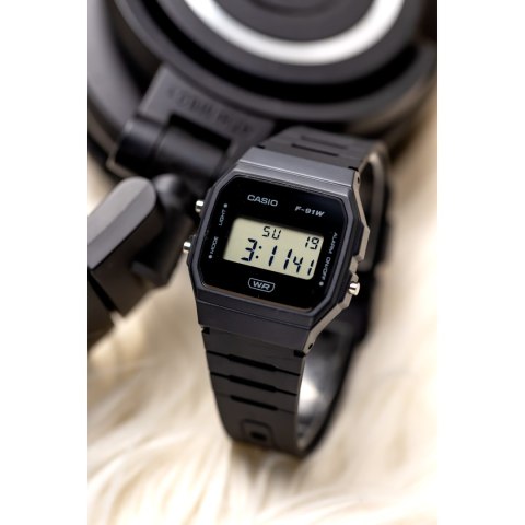 ZEGAREK MĘSKI CASIO F-91WB-1ADF + BOX ZEGAREK MĘSKI CASIO F-91WB-1ADF + BOX