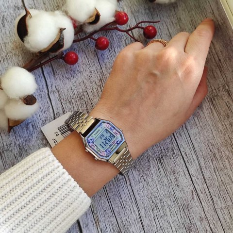 ZEGAREK DAMSKI CASIO LA680WA-2C (zd631i) + BOX ZEGAREK DAMSKI CASIO LA680WA-2C (zd631i) + BOX