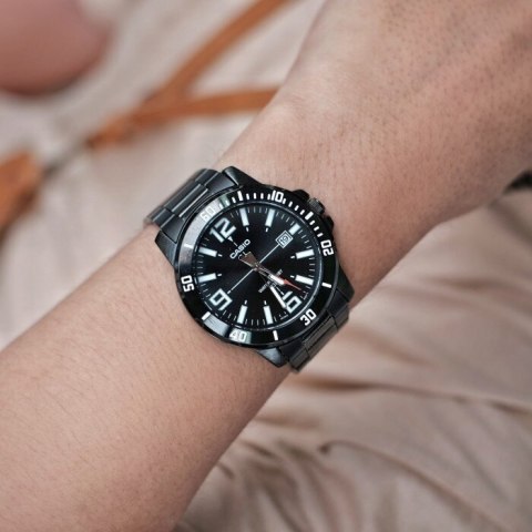 ZEGAREK MĘSKI CASIO MTP-VD01B-1B (zd169e) + BOX ZEGAREK MĘSKI CASIO MTP-VD01B-1B (zd169e) + BOX