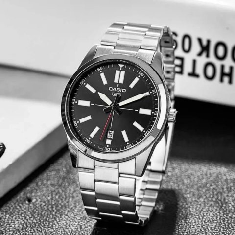 ZEGAREK MĘSKI CASIO MTP-VD02D-1E (zd217b) + BOX ZEGAREK MĘSKI CASIO MTP-VD02D-1E (zd217b) + BOX