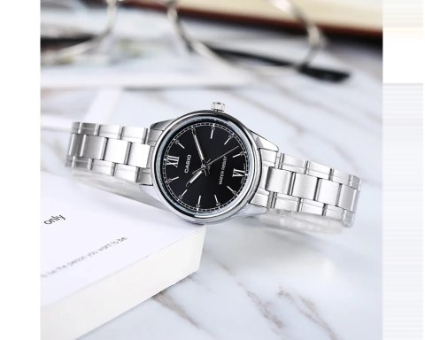 ZEGAREK DAMSKI CASIO LTP-V005D-1B2 (zd586k) + BOX ZEGAREK DAMSKI CASIO LTP-V005D-1B2 (zd586k) + BOX