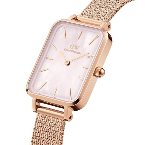 ZEGAREK DAMSKI DANIEL WELLINGTON Quadro Pressed Melrose Pearl 20mm DW00100510 + BOX (zw505o) ZEGAREK DAMSKI DANIEL WELLINGTON Quadro Pressed Melrose Pearl 20mm DW00100510 + BOX (zw505o)