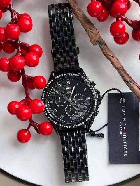 ZEGAREK DAMSKI TOMMY HILFIGER 1782144 ARI (zf542c) + BOX ZEGAREK DAMSKI TOMMY HILFIGER 1782144 ARI (zf542c) + BOX