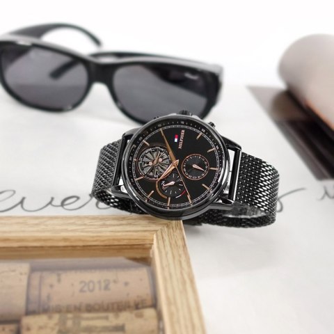 ZEGAREK MĘSKI TOMMY HILFIGER 1710610 (zf112a) + BOX ZEGAREK MĘSKI TOMMY HILFIGER 1710610 (zf112a) + BOX