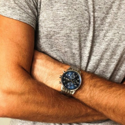 ZEGAREK MĘSKI HUGO BOSS 1513498 - NAVIGATOR (zh034c) ZEGAREK MĘSKI HUGO BOSS 1513498 - NAVIGATOR (zh034c)