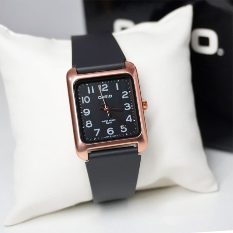 ZEGAREK UNISEX CASIO MTP-B175-5B (zd267a) + BOX ZEGAREK UNISEX CASIO MTP-B175-5B (zd267a) + BOX
