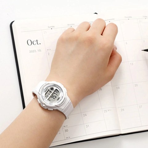 ZEGAREK DAMSKI CASIO LWS-1200H-7A1 + BOX ZEGAREK DAMSKI CASIO LWS-1200H-7A1 + BOX